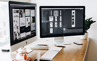 开云esports-2021年季后赛：库里在对阵爵士的比赛中，第三节一人得分12分，带队实现逆转！